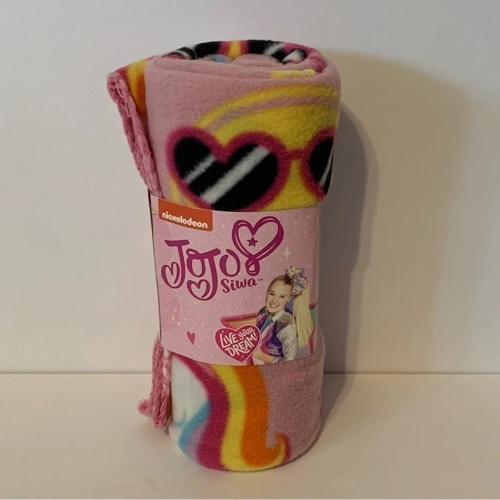 NWT. NICKELODEON JoJo Siwa Travel Blanket